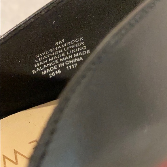 SOLD 𝑁𝑖𝑛𝑒 𝑊𝑒𝑠𝑡 Bow Heels - Picture 13 of 15